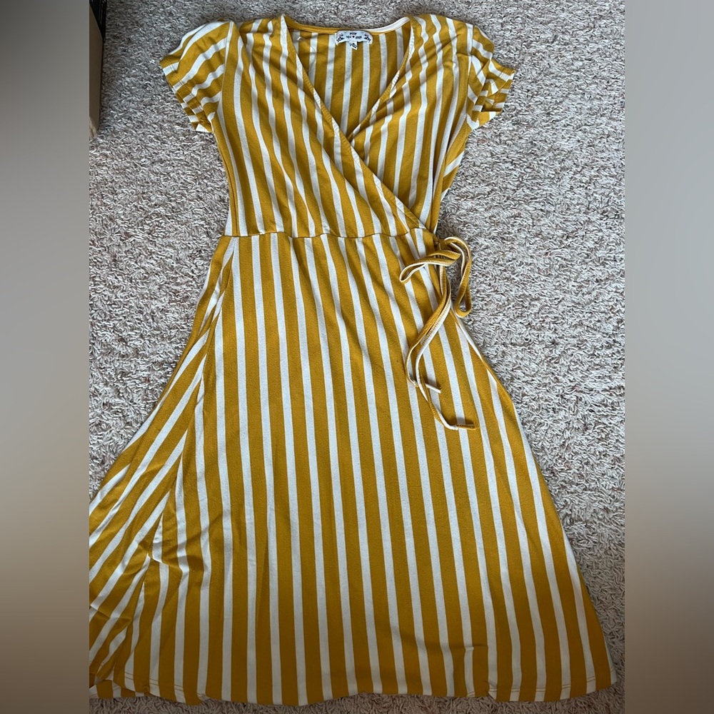 Poof! Yellow and White Pleated A-line Sundress